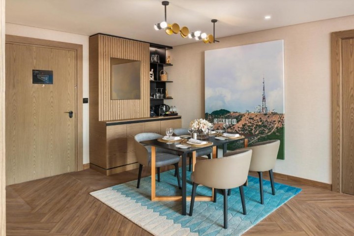 Ultra Luxury Suite Room Near Saesar Supermarket By Luxury Bookings 3 Luxury Bookings