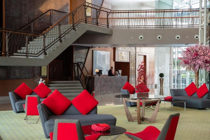 Duplex Suite Near Aviation Club Garhoud By Luxury Bookings 9 Luxury Bookings