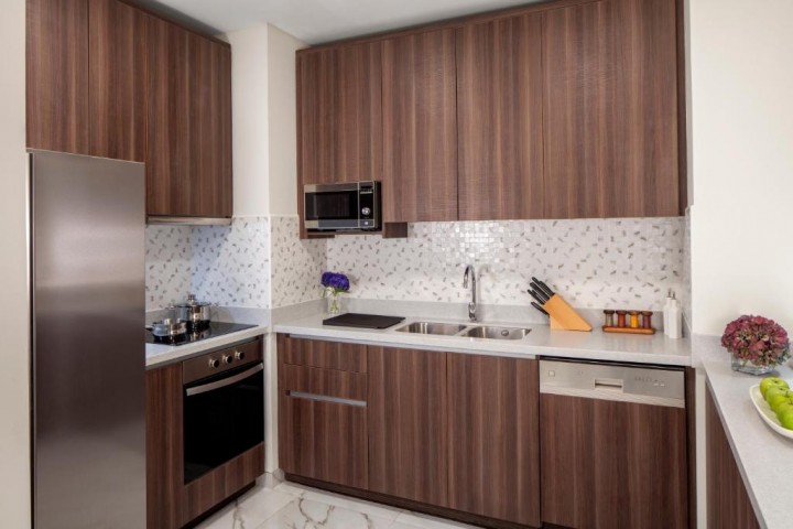 Superior Three Bedroom Apartment Near The Media Lounge Palm By Luxury Bookings 2 Luxury Bookings