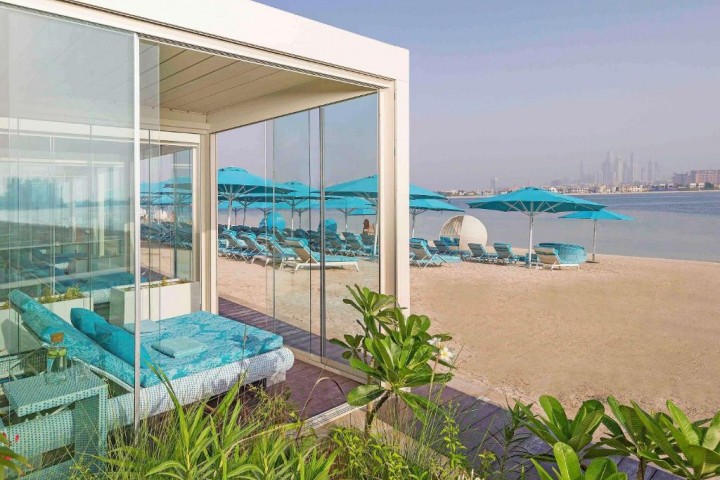 Luxury Deluxe Room In Palm Jumeirah  By Luxury Bookings 18 Luxury Bookings