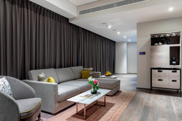 One Bedroom Luxury Suite Near Jumeirah Bay Towers x3 Jlt By Luxury Bookings 2 Luxury Bookings