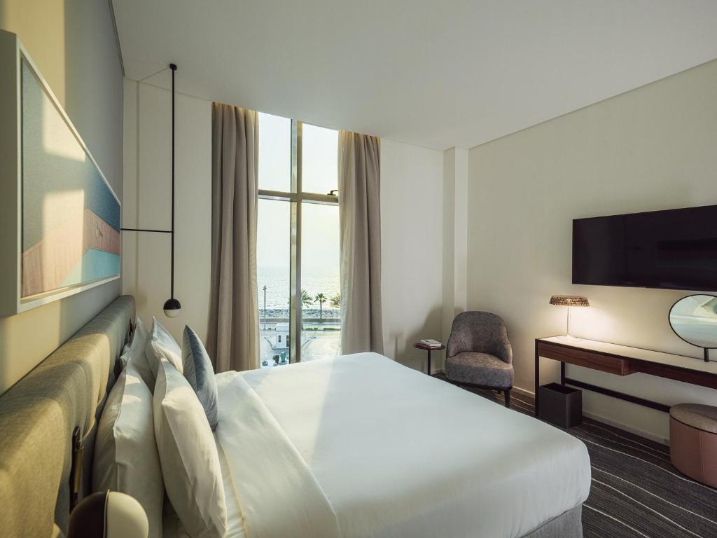 Ultra Luxury three bedroom Suite In Palm Jumeirah By Luxury Bookings Luxury Bookings