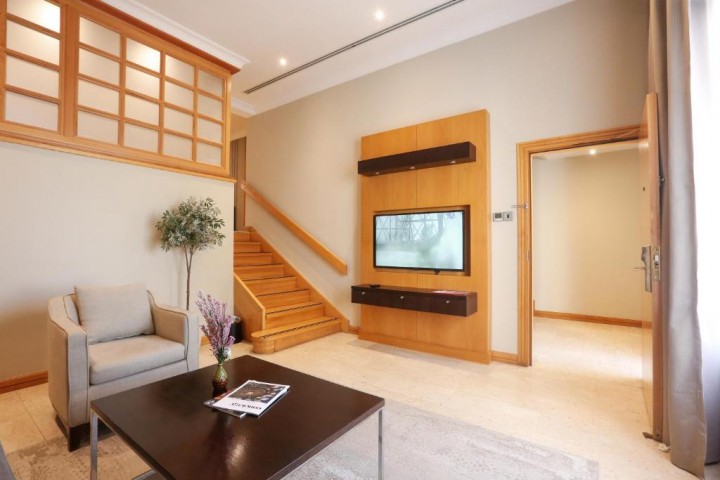 Presidential Suite Near Palm Strip Mall By Luxury Bookings 3 Luxury Bookings