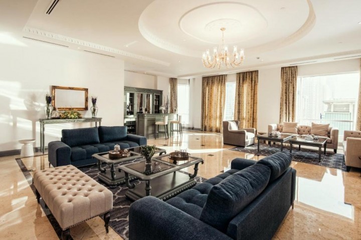 Club Suite Near France Consulate By Luxury Bookings 21 Luxury Bookings