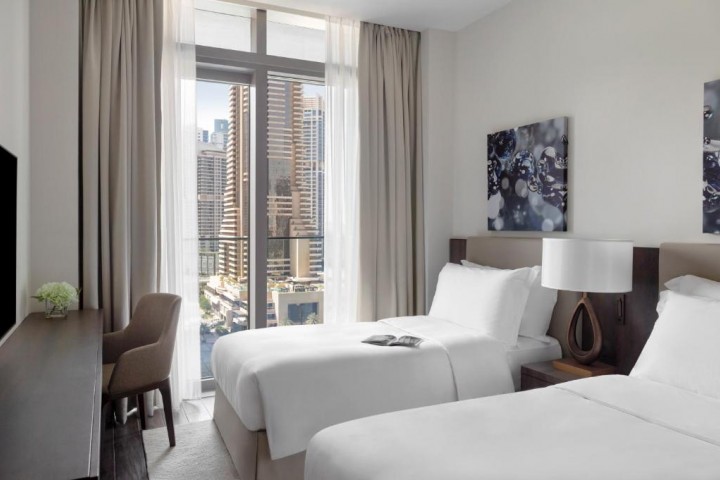Ultra Luxury Deluxe Two Bedroom Suite Near Emirates Crown Tower By Luxury Bookings 15 Luxury Bookings
