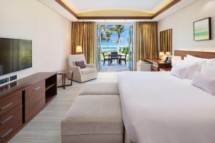 Beachfront Residence One Bedrooom Suite By Luxury Bookings 4 Luxury Bookings