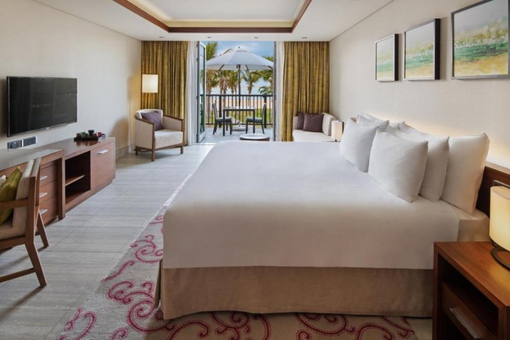 Beachfront Residence One Bedrooom Suite By Luxury Bookings 12 Luxury Bookings