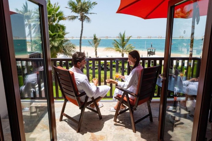 Sea View Residence Two Bedrooom Suite By Luxury Bookings 11 Luxury Bookings