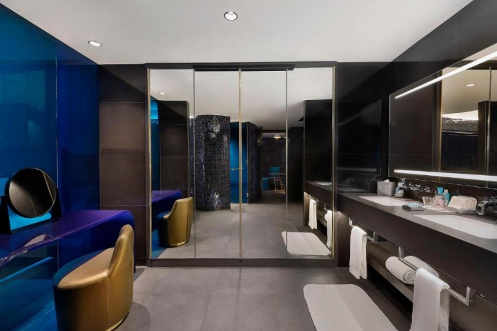 Ultra Luxury Stylish One Bedroom Suite Room In PAlm Jumeirah By Luxury Bookings 6 Luxury Bookings