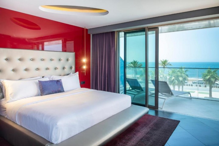 Ultra Luxury Stylish One Bedroom Suite Room In PAlm Jumeirah By Luxury Bookings 13 Luxury Bookings