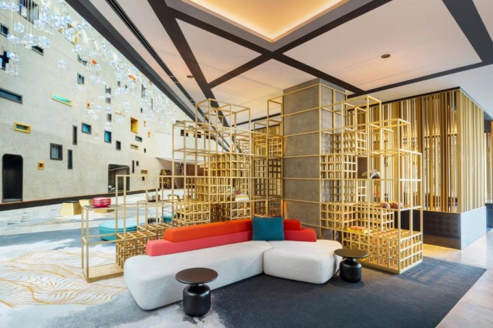 Ultra Luxury Stylish One Bedroom Suite Room In PAlm Jumeirah By Luxury Bookings 16 Luxury Bookings