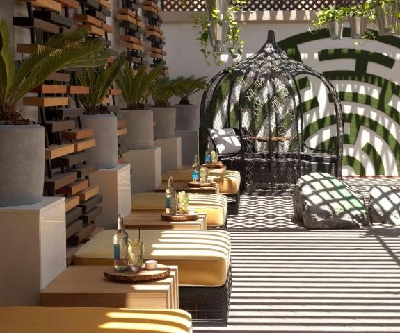 Stylish Luxury Standard Room Residence In Palm Jumeirah By Luxury Bookings 18 Luxury Bookings