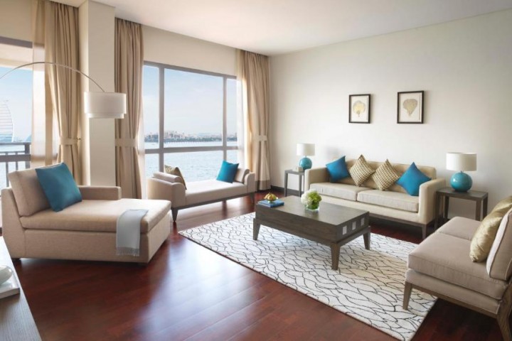 Stylish Luxury One Bedroom Apartment In Palm Jumeirah By Luxury Bookings AF 3 Luxury Bookings