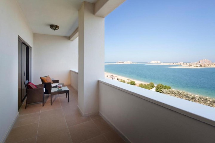 Imperial One Bedroom Suite In Palm Jumeirah By Luxury Bookings 2 Luxury Bookings