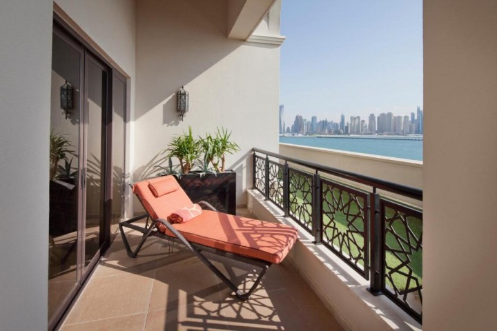 Imperial One Bedroom Suite In Palm Jumeirah By Luxury Bookings 9 Luxury Bookings