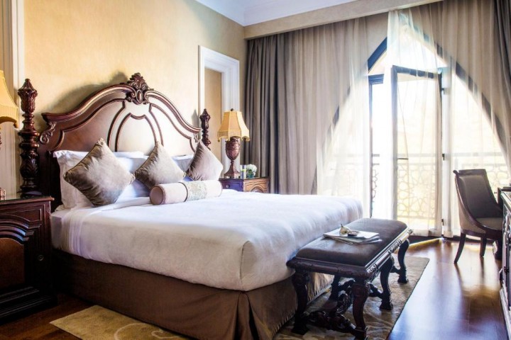 Four Bedroom Lagoon Royal Residence In Palm Jumeirah By Luxury Bookings 2 Luxury Bookings