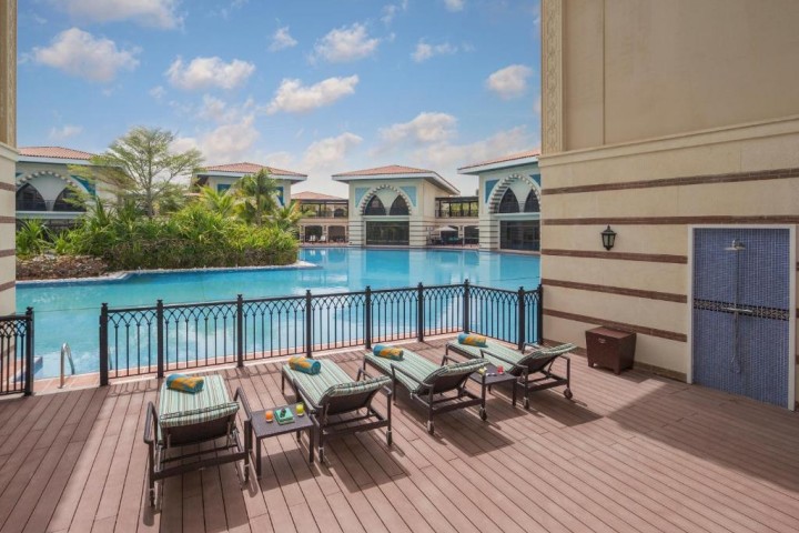 Four Bedroom Lagoon Royal Residence In Palm Jumeirah By Luxury Bookings 7 Luxury Bookings