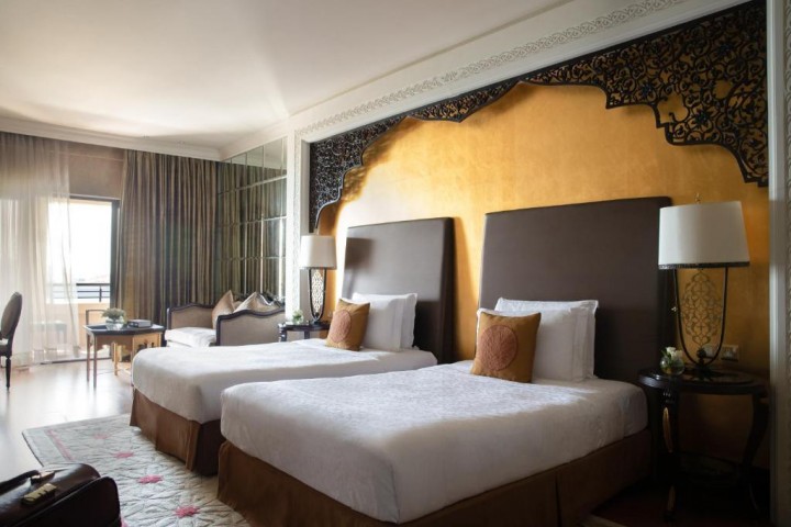 Four Bedroom Lagoon Royal Residence In Palm Jumeirah By Luxury Bookings 13 Luxury Bookings