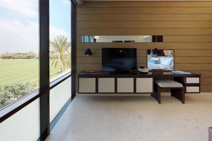 Palm Suite Near Desert Palm Polo Club By Luxury Bookings 4 Luxury Bookings