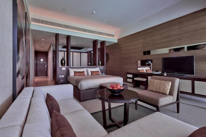 Palm Suite Near Desert Palm Polo Club By Luxury Bookings 9 Luxury Bookings