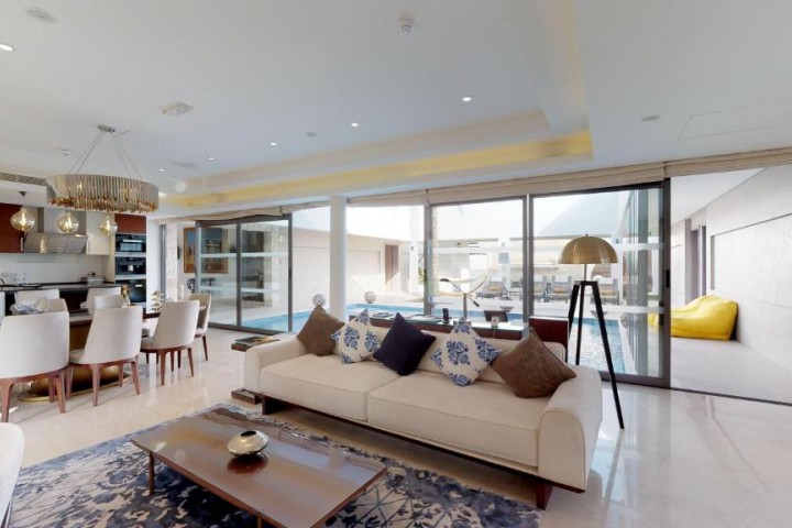 Three Bedroom Villa With Private Pool Near Desert Palm Polo Club By Luxury Bookings 4 Luxury Bookings
