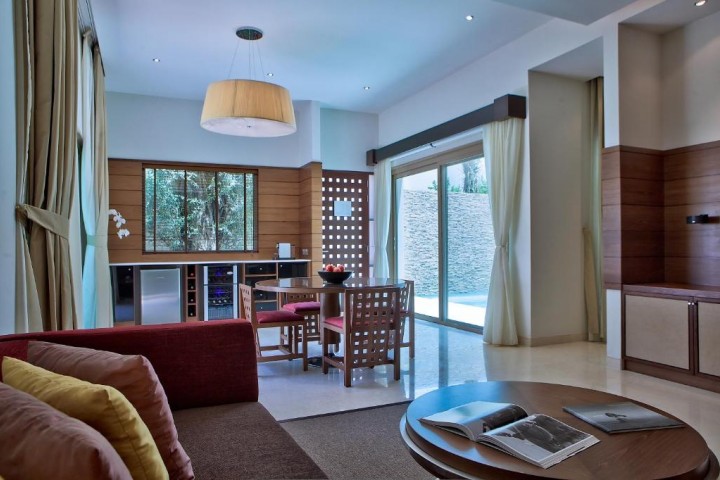 Three Bedroom Villa With Private Pool Near Desert Palm Polo Club By Luxury Bookings 12 Luxury Bookings