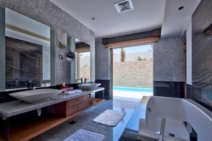 Three Bedroom Villa With Private Pool Near Desert Palm Polo Club By Luxury Bookings 26 Luxury Bookings