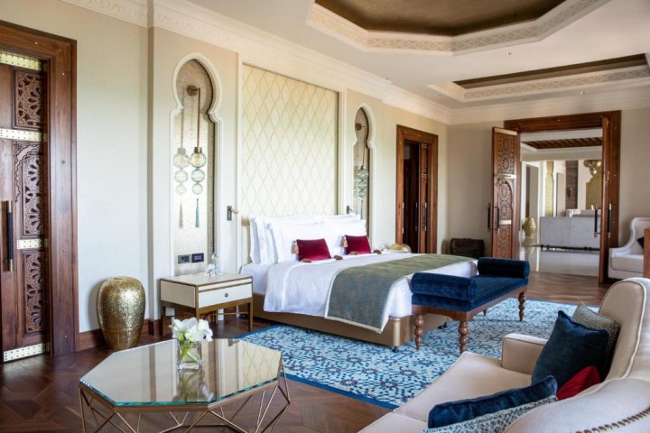 Royal Suite Near Souk Madinat Jumeirah By Luxury Bookings 19 Luxury Bookings