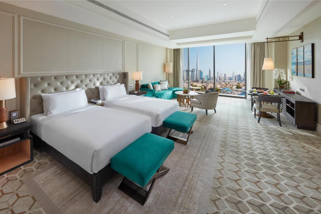 Club Superior Room Near Mercato shopping Mall By Luxury Bookings Luxury Bookings