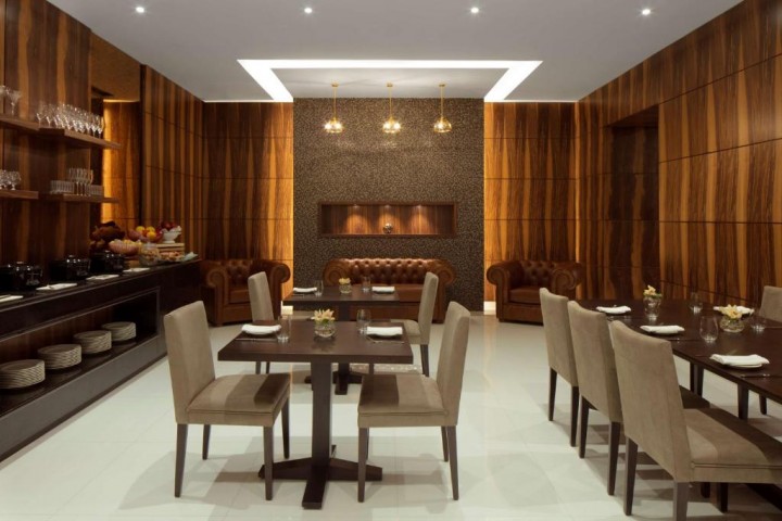 Premium Room Near Grosvenor Business Bay Tower By Luxury Bookings 15 Luxury Bookings
