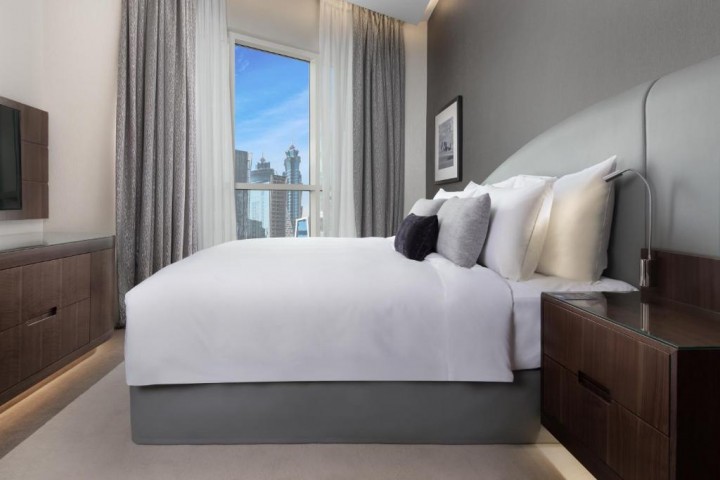Junior Suite Near Grosvenor Business Bay Tower By Luxury Bookings 0 Luxury Bookings