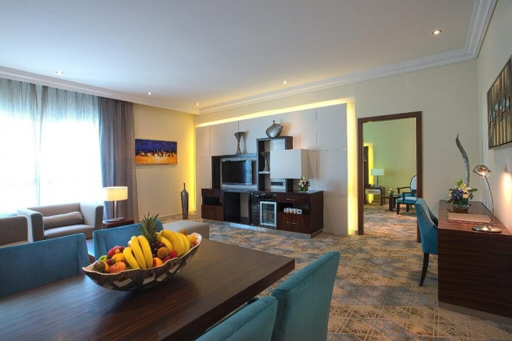 Executive One Bedroom suite Near Mall Of Emirates By Luxury Bookings 2 Luxury Bookings