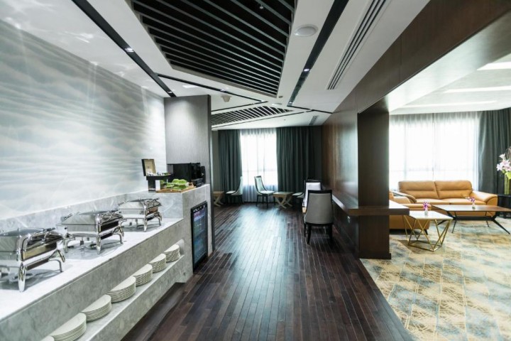 Executive One Bedroom suite Near Mall Of Emirates By Luxury Bookings 19 Luxury Bookings