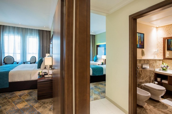 Two Bedroom Suite Near Mall Of Emirates By Luxury Bookings 7 Luxury Bookings