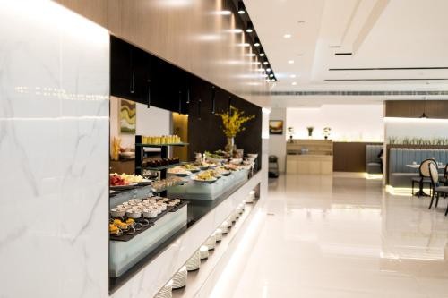 Two Bedroom Suite Near Mall Of Emirates By Luxury Bookings 11 Luxury Bookings