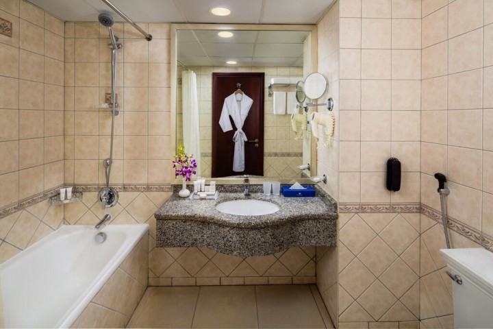 Deluxe Studio Near Al maya Super Market By Luxury Bookings 2 Luxury Bookings