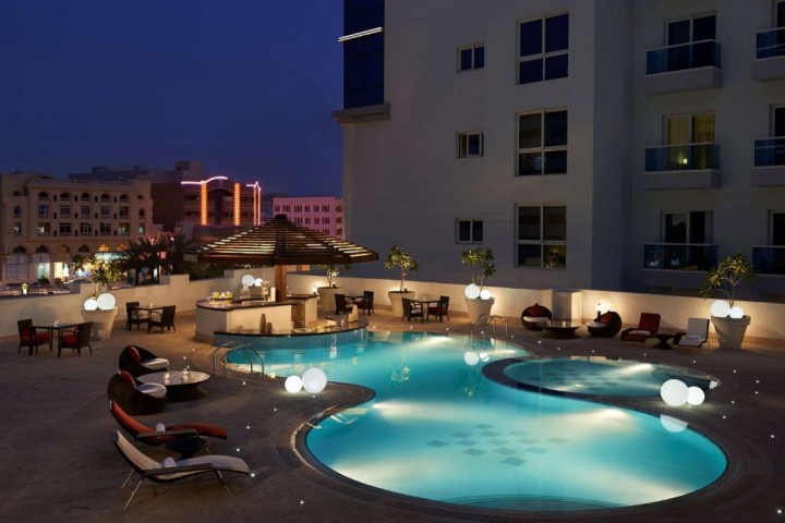 Two bedroom Apartment Near Gold Souk Metro Station By Luxury Bookings 18 Luxury Bookings