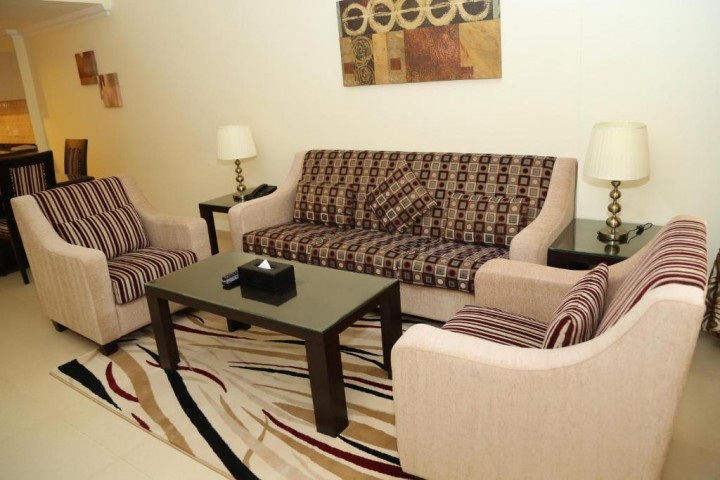 Classic Two Bedroom Near Mall Of Emirates By Luxury Bookings 10 Luxury Bookings