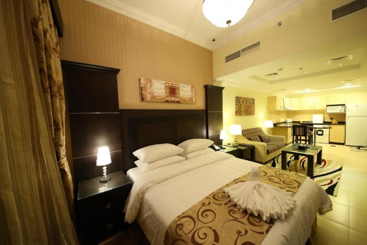 Classic Two Bedroom Near Mall Of Emirates By Luxury Bookings 13 Luxury Bookings