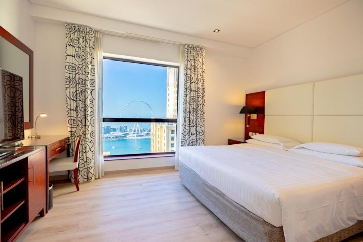 Three Bedroom Suite Near Sadaf Building JBR By Luxury Bookings 7 Luxury Bookings