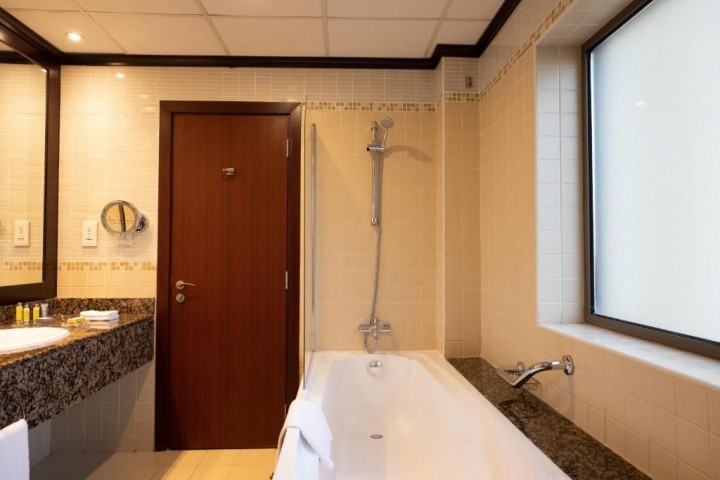 Three Bedroom Suite Near Sadaf Building JBR By Luxury Bookings 8 Luxury Bookings