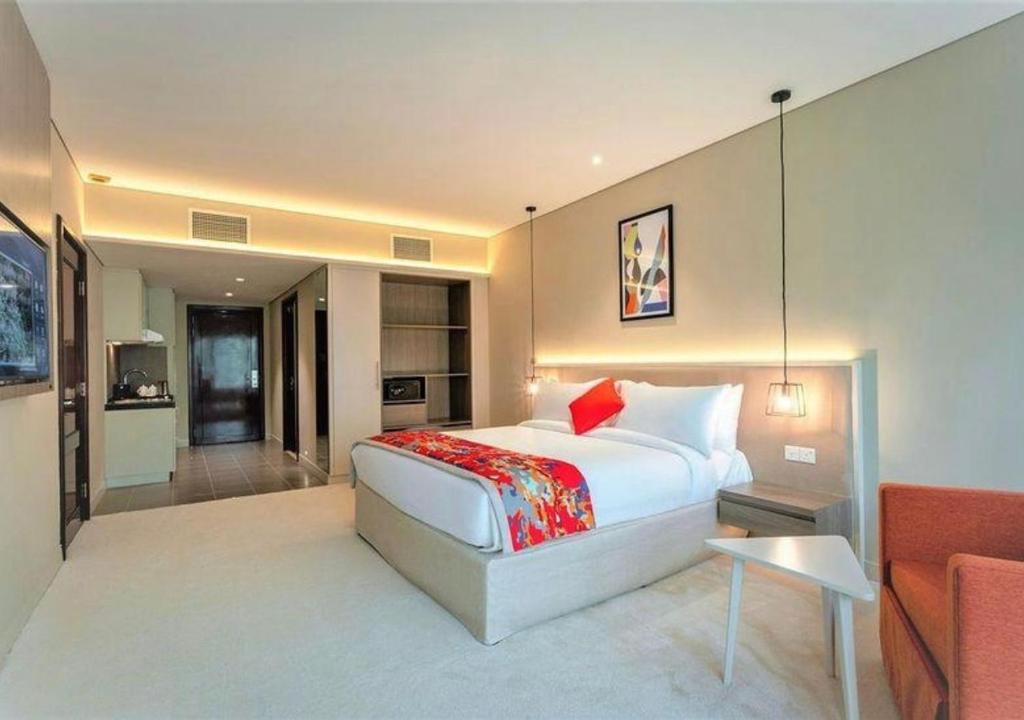 Studio Apartmnet Near Burj Khalifa Metro By Luxury Bookings Luxury Bookings