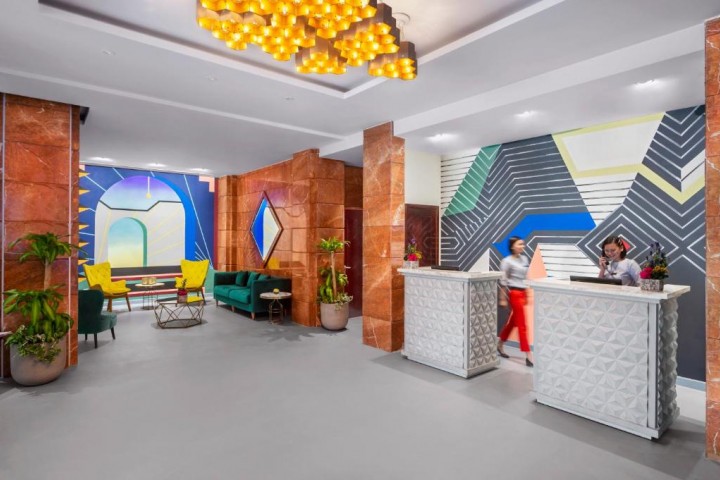 Studio Apartmnet Near Burj Khalifa Metro By Luxury Bookings 10 Luxury Bookings