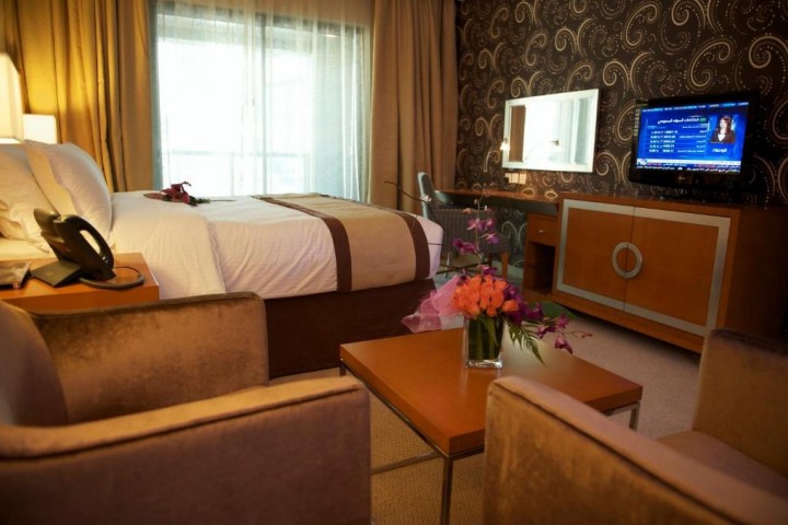 Family Two Bedroom Apartment Near Carrefour Barsha By Luxury Bookings 2 Luxury Bookings