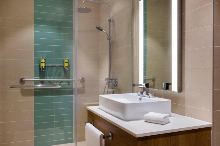 Studio King Near Indonesian Consulate  By Luxury Bookings 3 Luxury Bookings