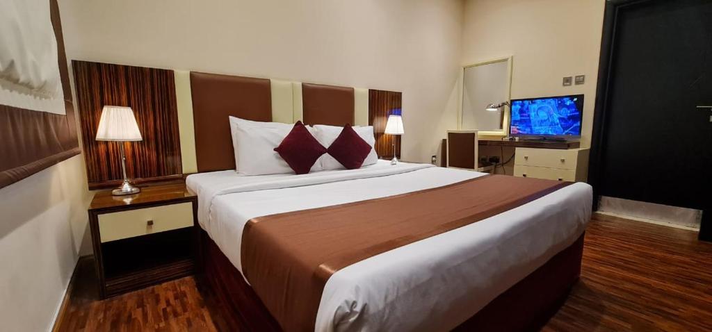 One Bedroom Near Mashreq Metro Station By Luxury Bookings Luxury Bookings