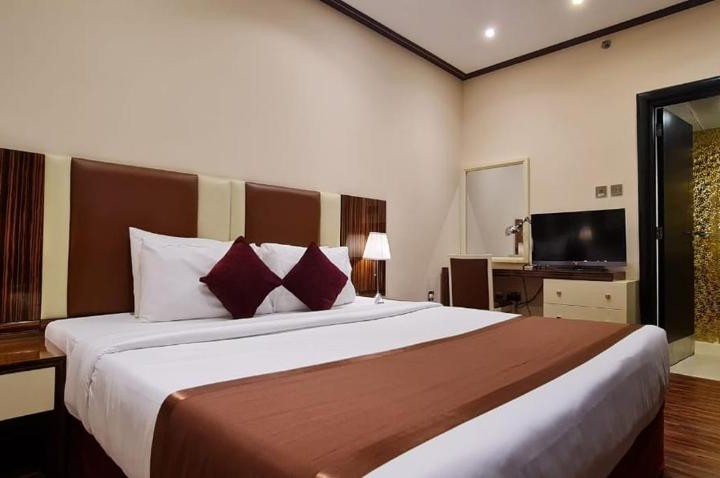 One Bedroom Near Mashreq Metro Station By Luxury Bookings 10 Luxury Bookings