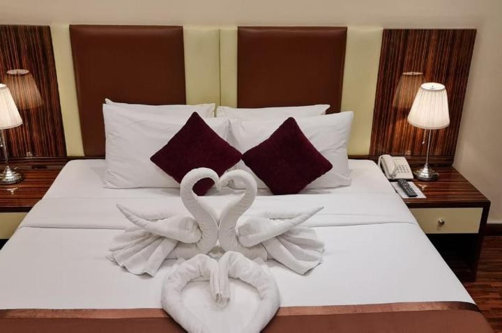One Bedroom Near Mashreq Metro Station By Luxury Bookings 25 Luxury Bookings