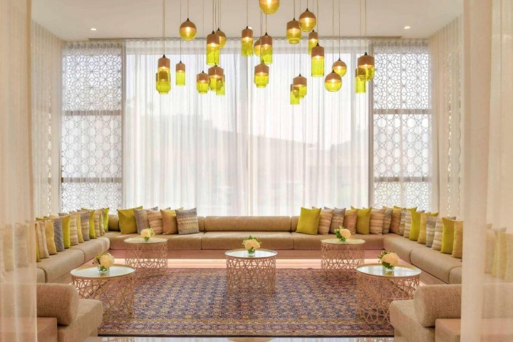 King Room Near DXB Airport By Luxury Bookings 5 Luxury Bookings