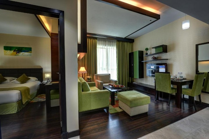 Double Room Near Dubai Marina Mall By Luxury Bookings 17 Luxury Bookings